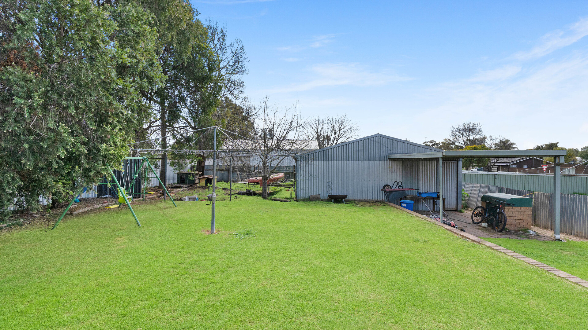 23 Dalgetty Street, Narrandera NSW 2700 - photo 9