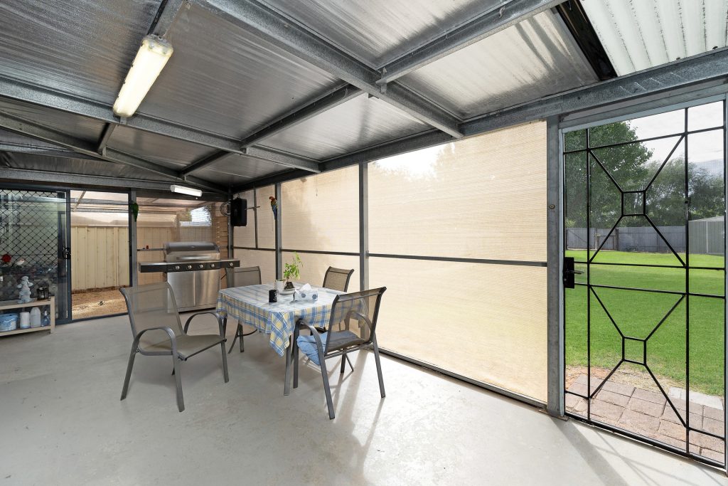 42 Main Avenue, Yanco NSW 2703 - photo 12