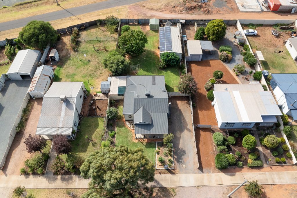 42 Main Avenue, Yanco NSW 2703 - photo 3