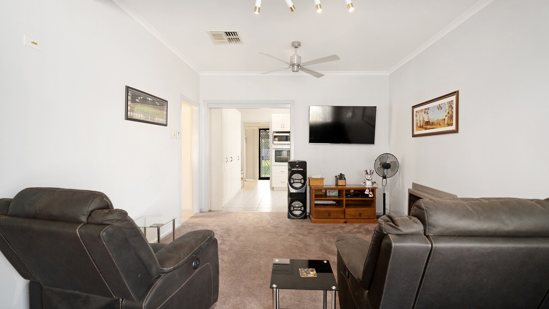 42 Main Avenue, Yanco NSW 2703 - photo 4