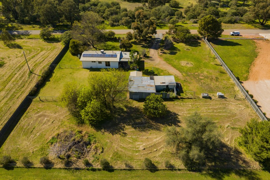 60 Old School Road, Narrandera NSW 2700 - photo 2