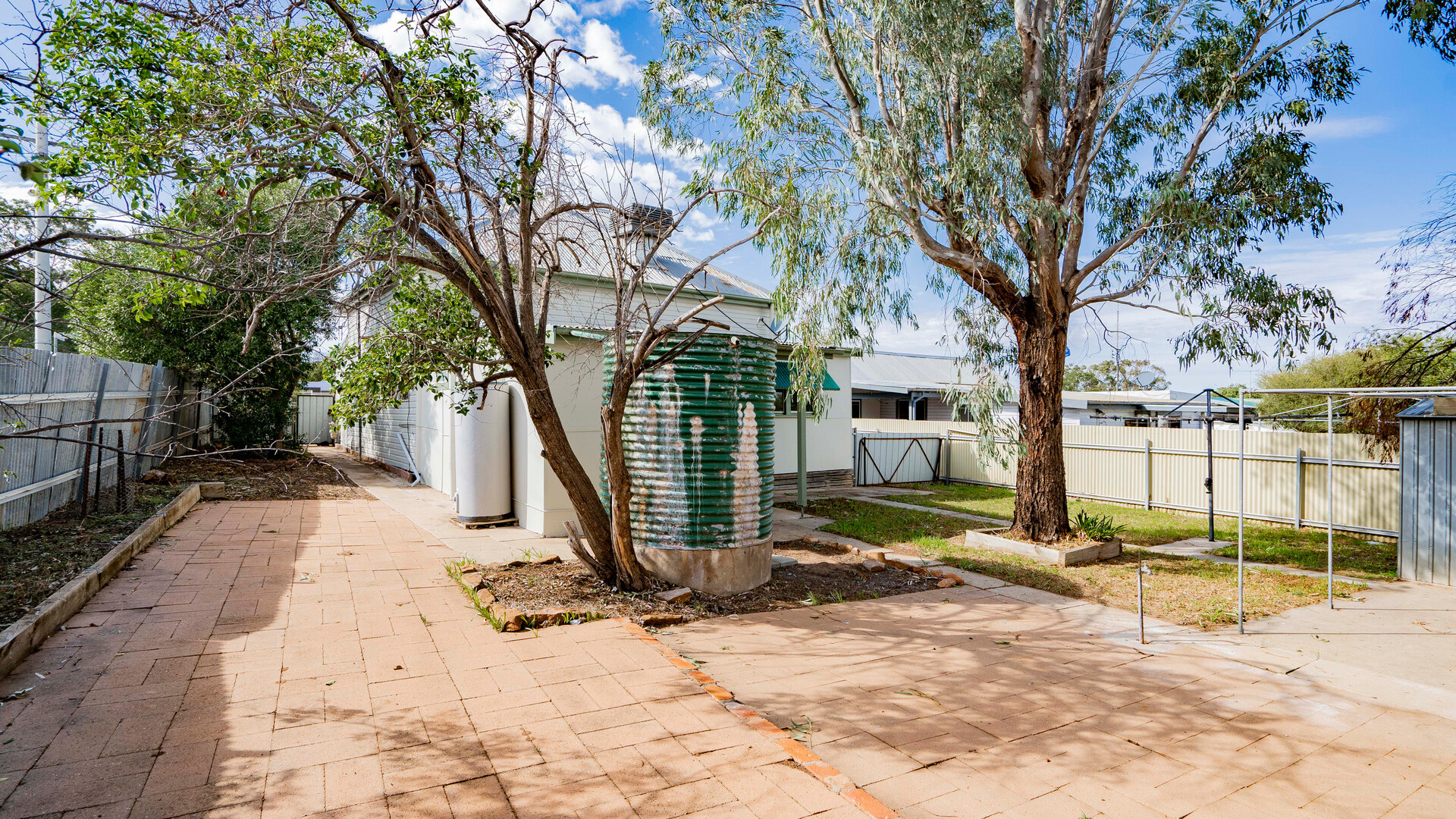 12 Adams Street, Narrandera NSW 2700 - photo 11