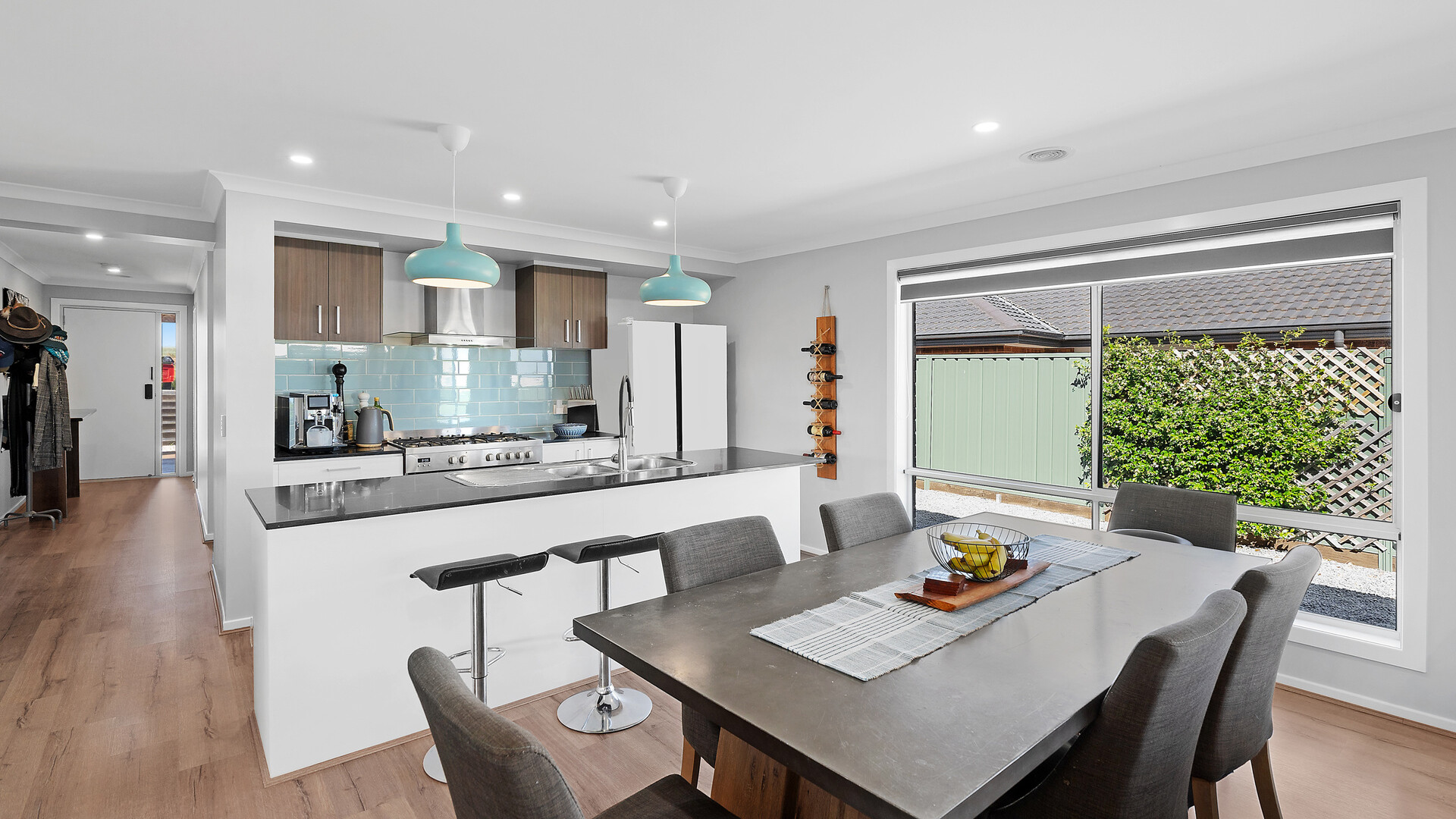 52 Lacebark Drive, Forest Hill NSW 2651 - photo 4