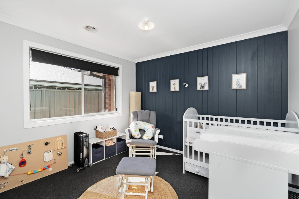 52 Lacebark Drive, Forest Hill NSW 2651 - photo 10