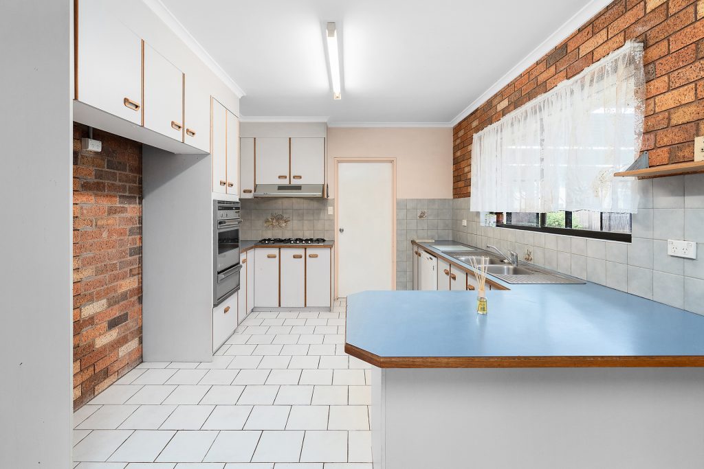24 Demamiel Street, Darlington Point NSW 2706 - photo 5