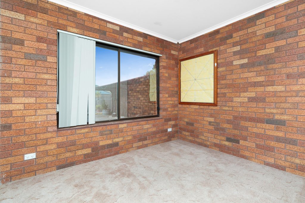 24 Demamiel Street, Darlington Point NSW 2706 - photo 9