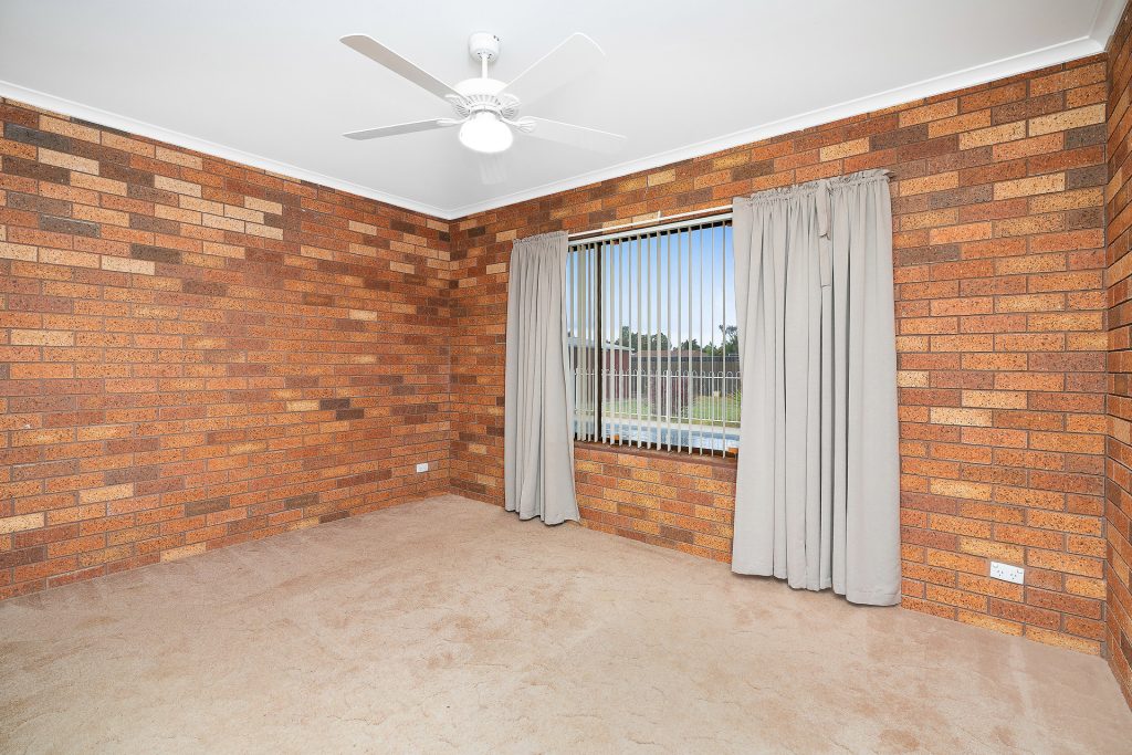 24 Demamiel Street, Darlington Point NSW 2706 - photo 10