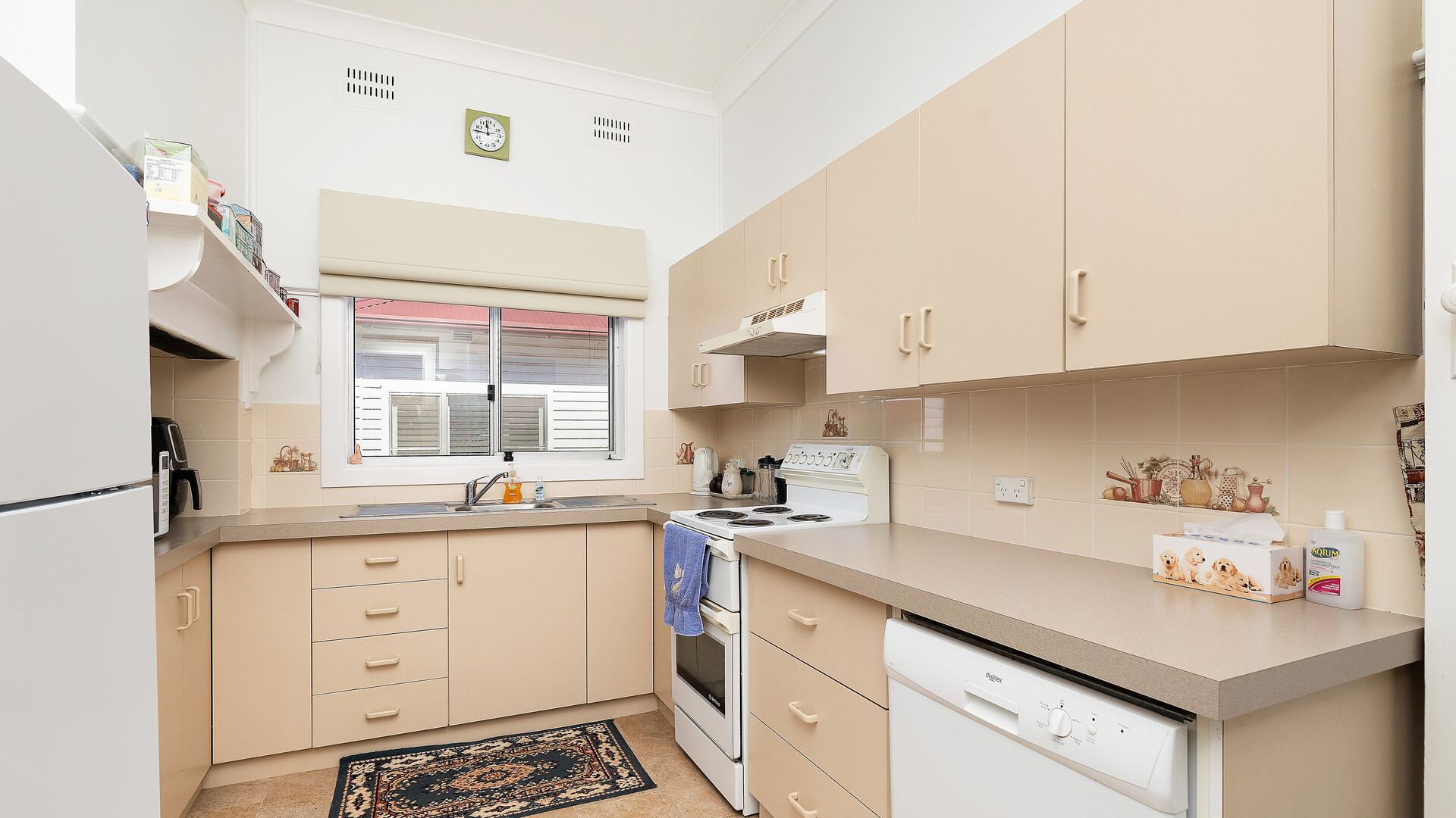 19 Midgeon Street, Narrandera NSW 2700 - photo 13