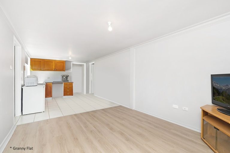 55 Grigg Road, Leeton NSW 2705 - photo 15