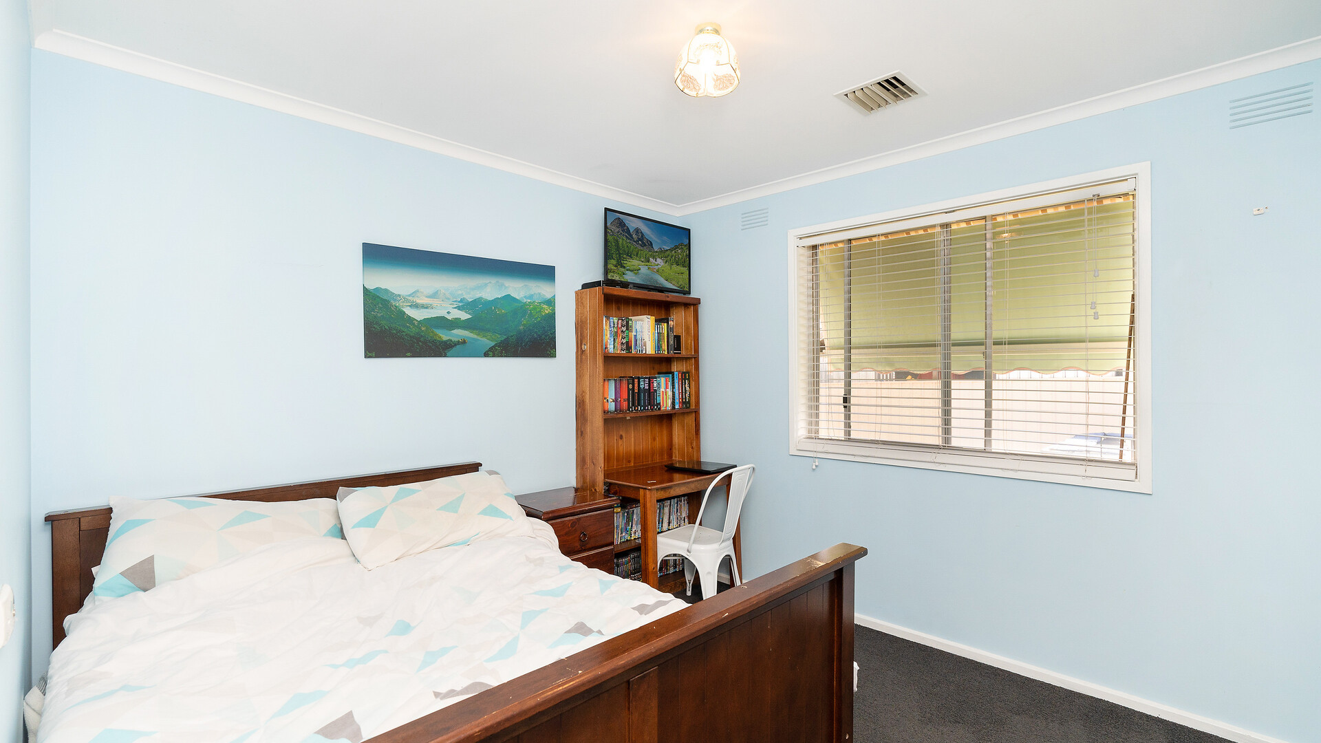 8 Carmody Street, Kooringal NSW 2650 - photo 12