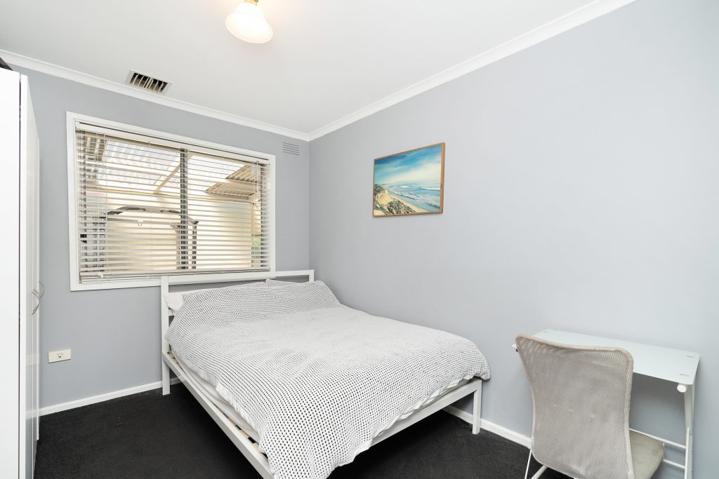 8 Carmody Street, Kooringal NSW 2650 - photo 13