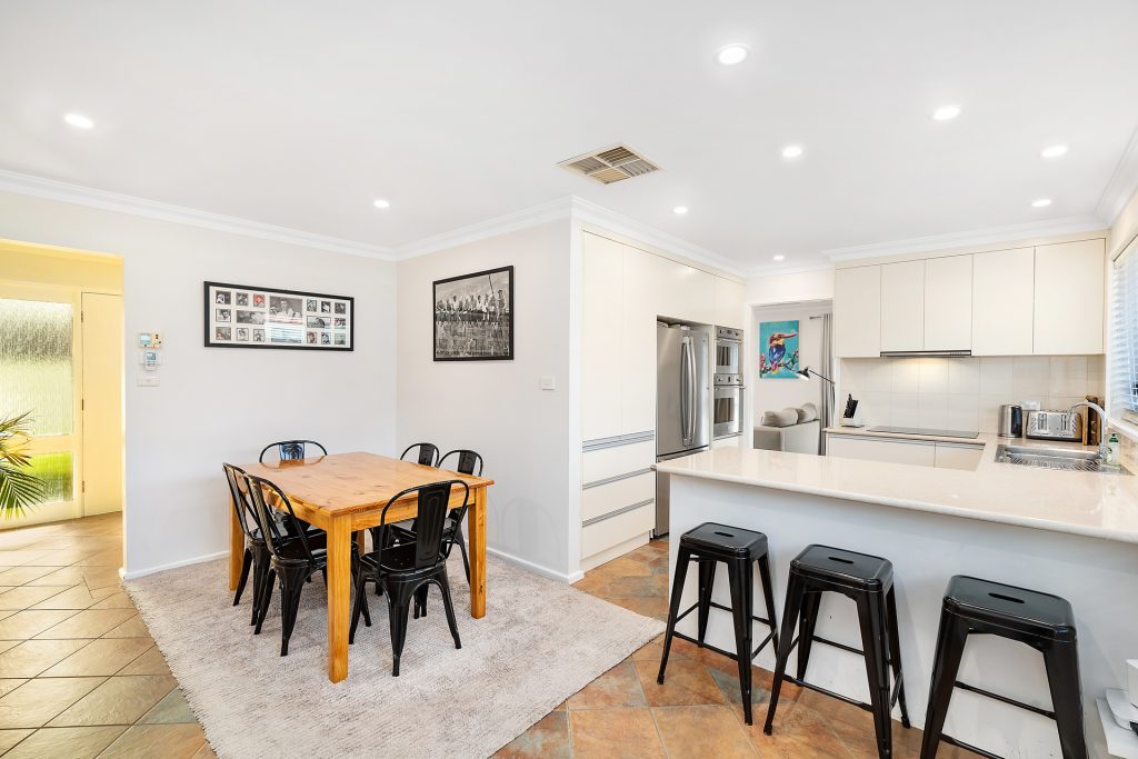 8 Carmody Street, Kooringal NSW 2650 - photo 8