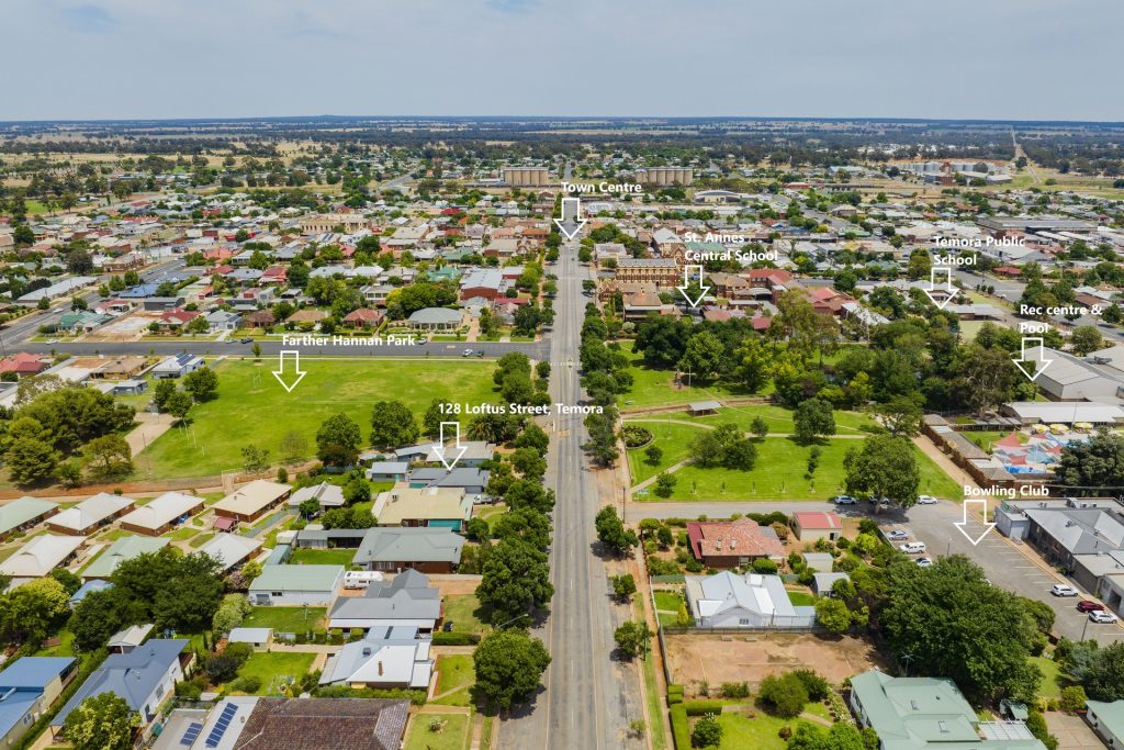 128 Loftus Street, Temora NSW 2666 - photo 2