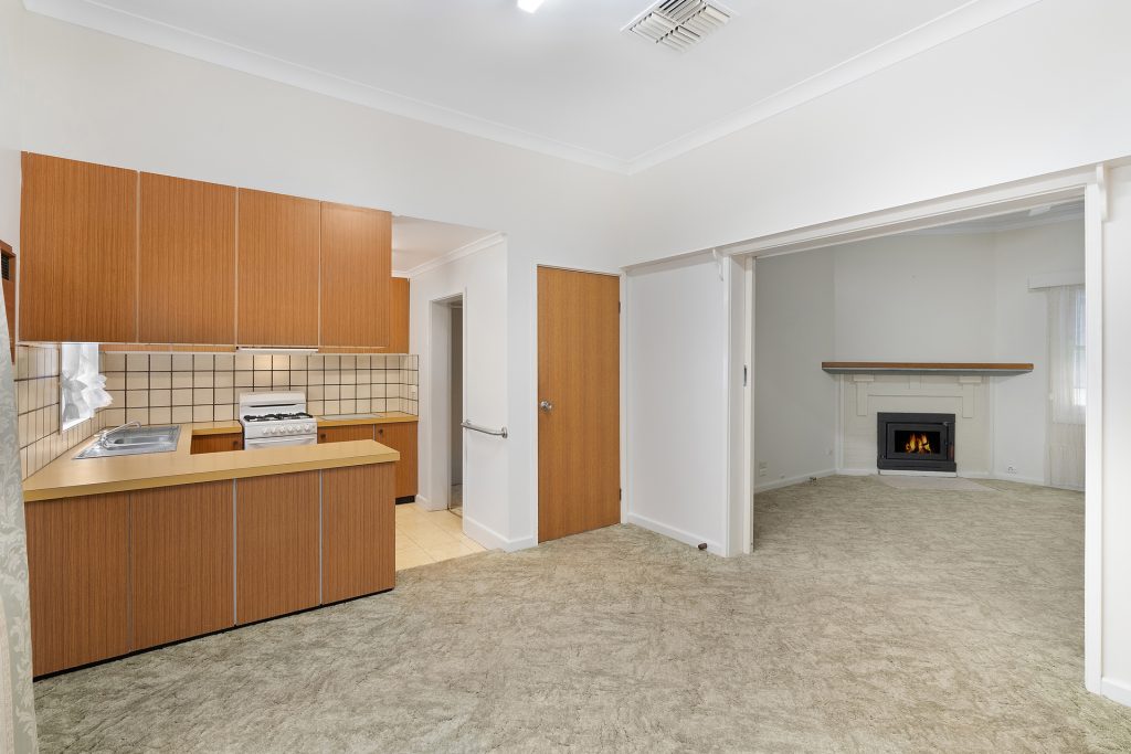 128 Loftus Street, Temora NSW 2666 - photo 7