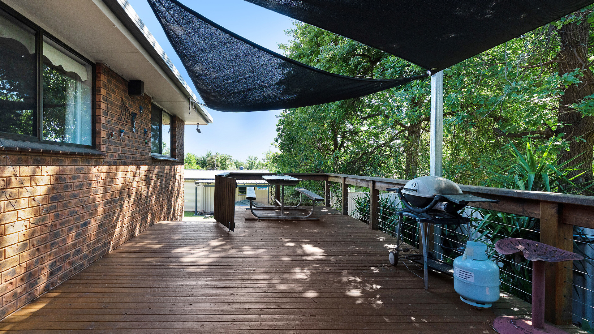 27 Melbourne Street, Narrandera NSW 2700 - photo 15