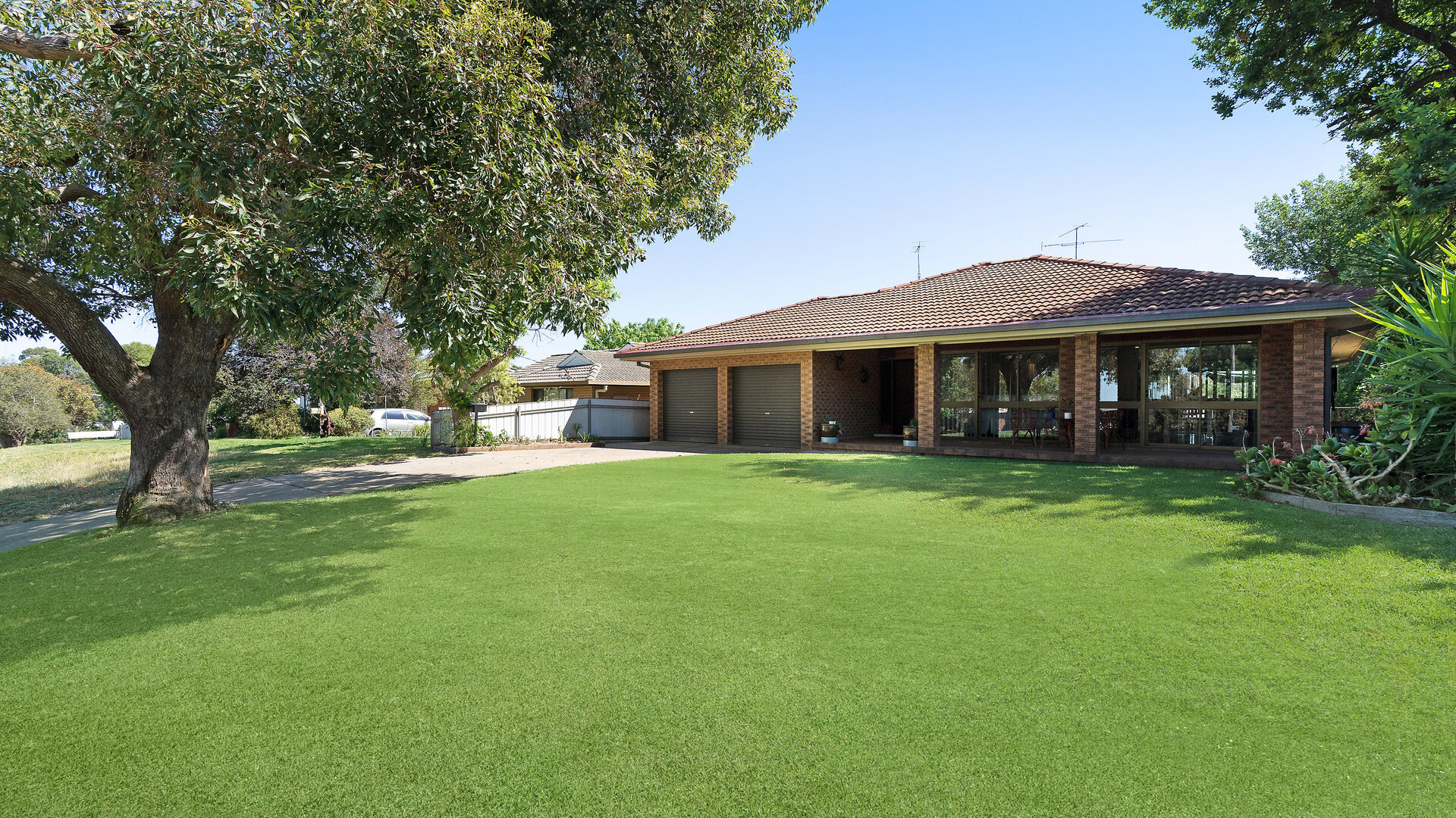 27 Melbourne Street, Narrandera NSW 2700 - photo 16