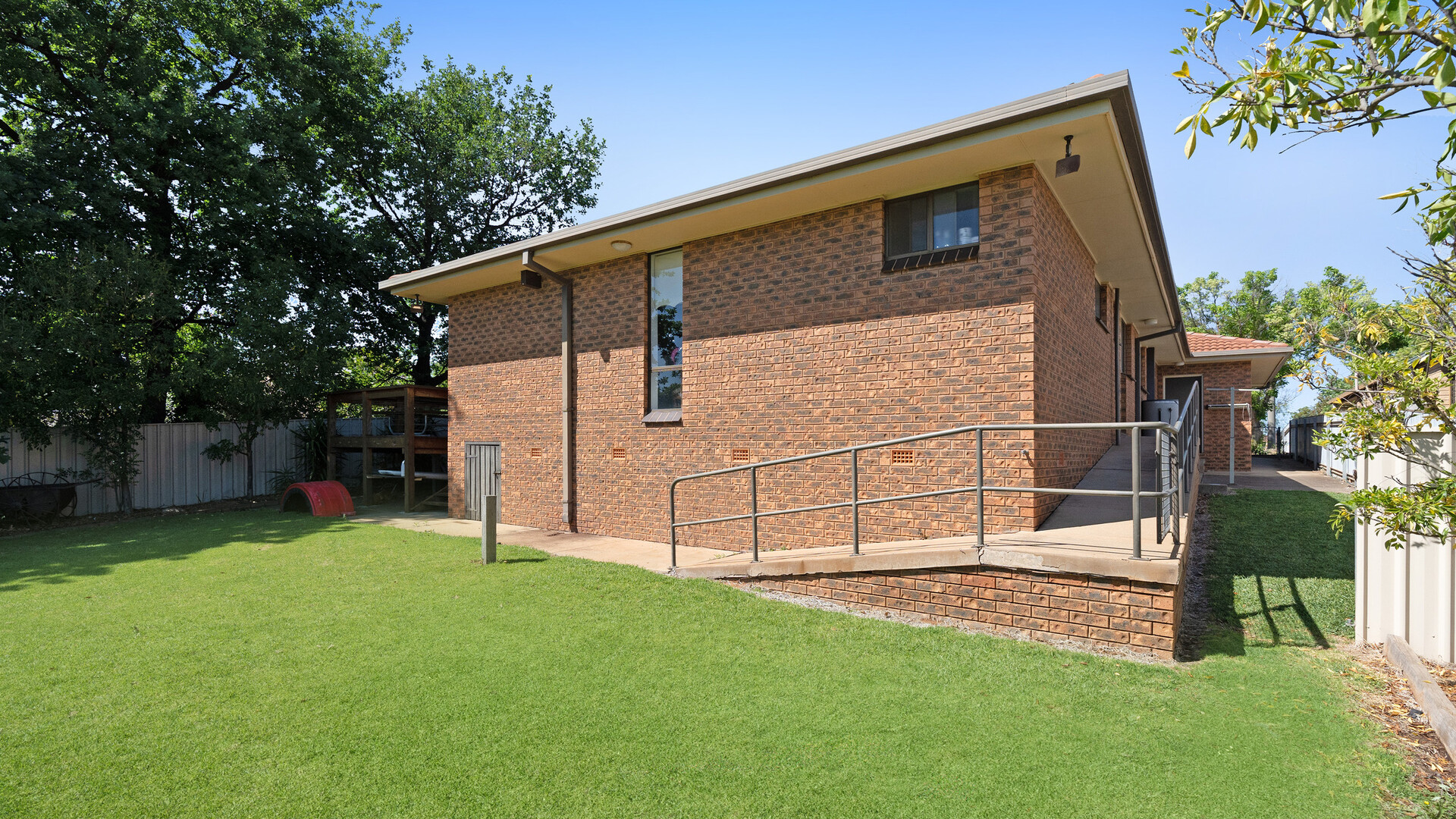 27 Melbourne Street, Narrandera NSW 2700 - photo 19
