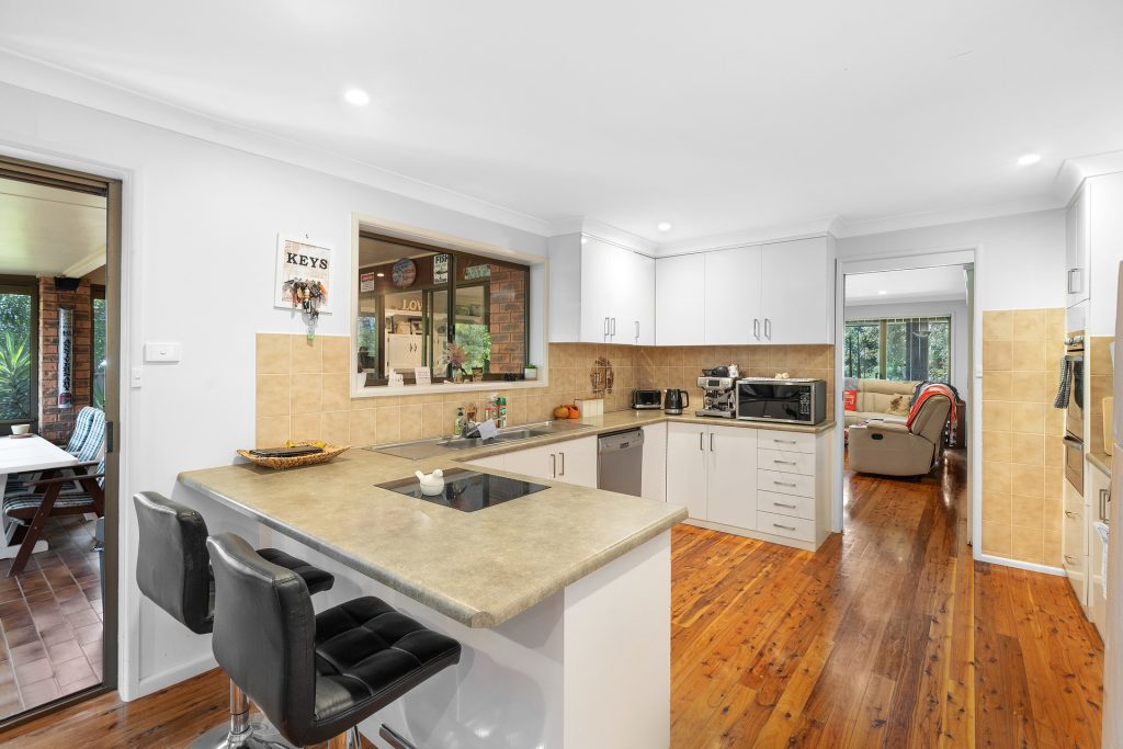 27 Melbourne Street, Narrandera NSW 2700 - photo 3