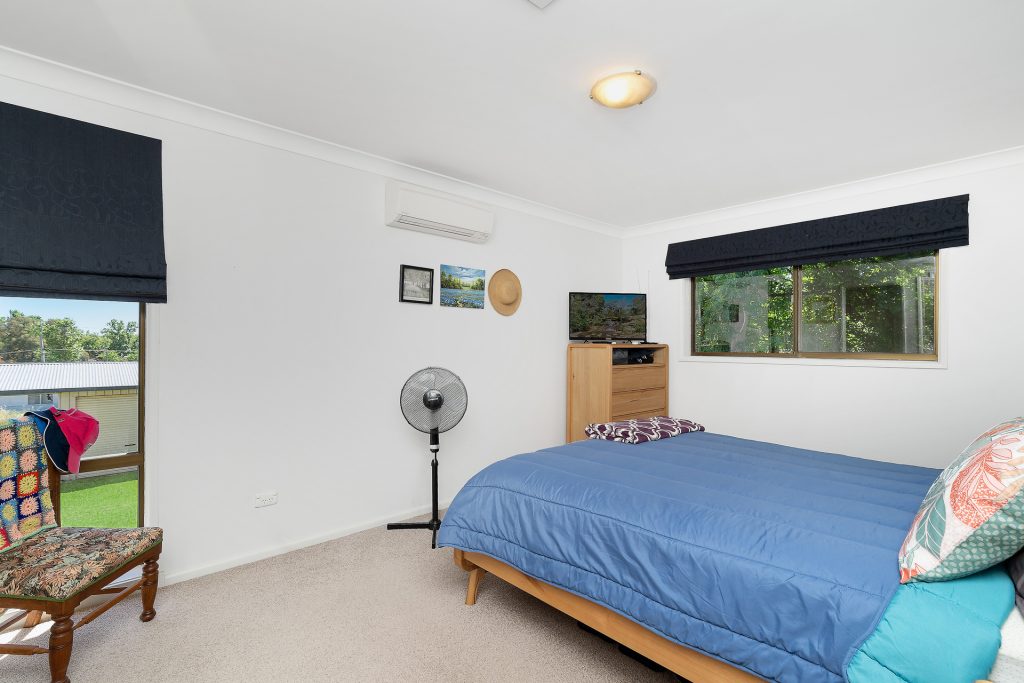 27 Melbourne Street, Narrandera NSW 2700 - photo 9