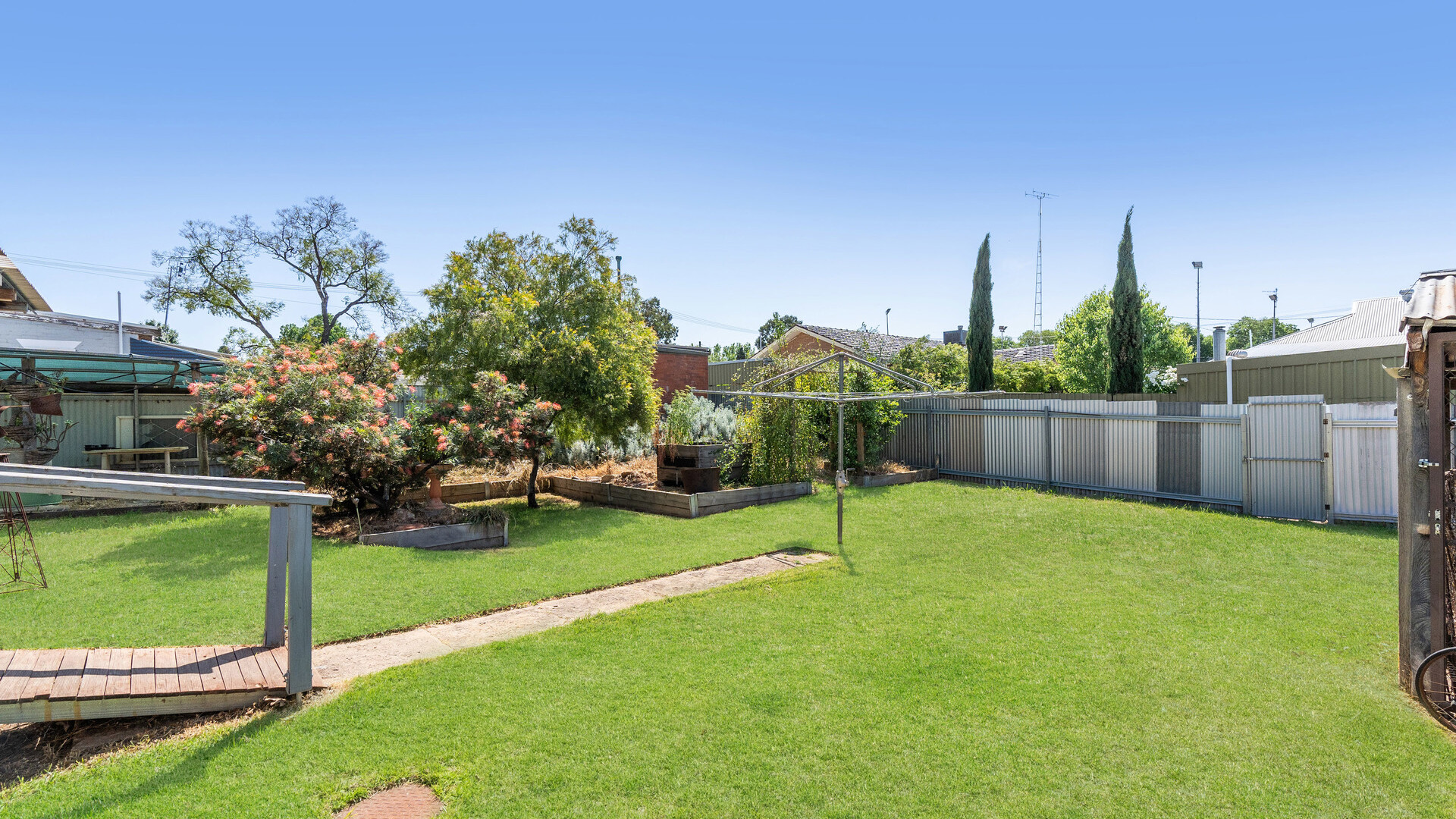 25 Arthur Street, Narrandera NSW 2700 - photo 12