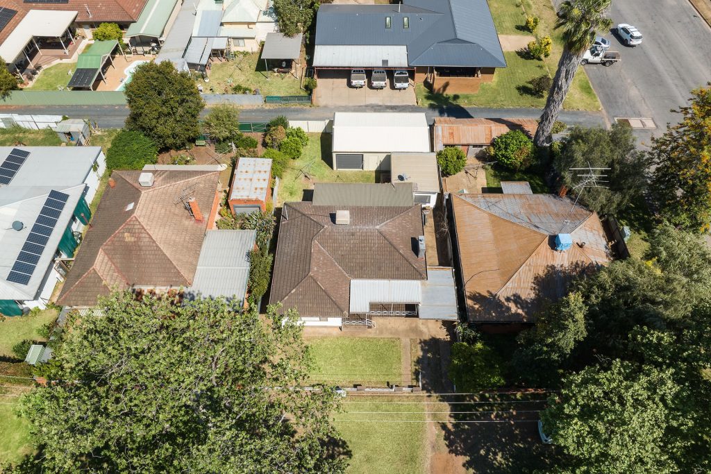 48 Arthur Street, Narrandera NSW 2700 - photo 15