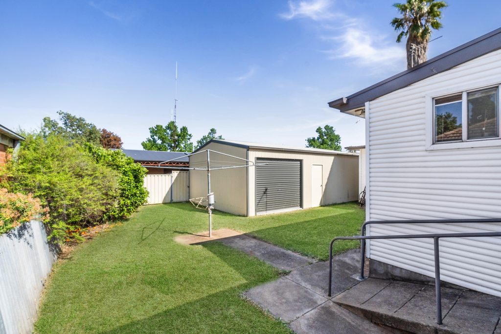 48 Arthur Street, Narrandera NSW 2700 - photo 16
