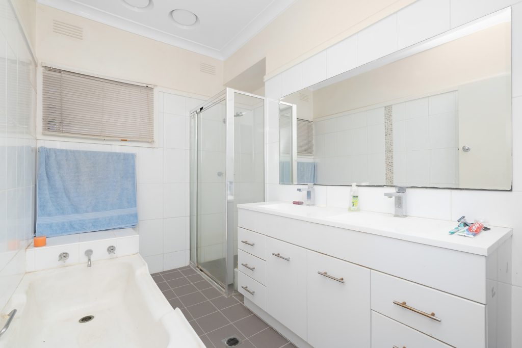 48 Arthur Street, Narrandera NSW 2700 - photo 6