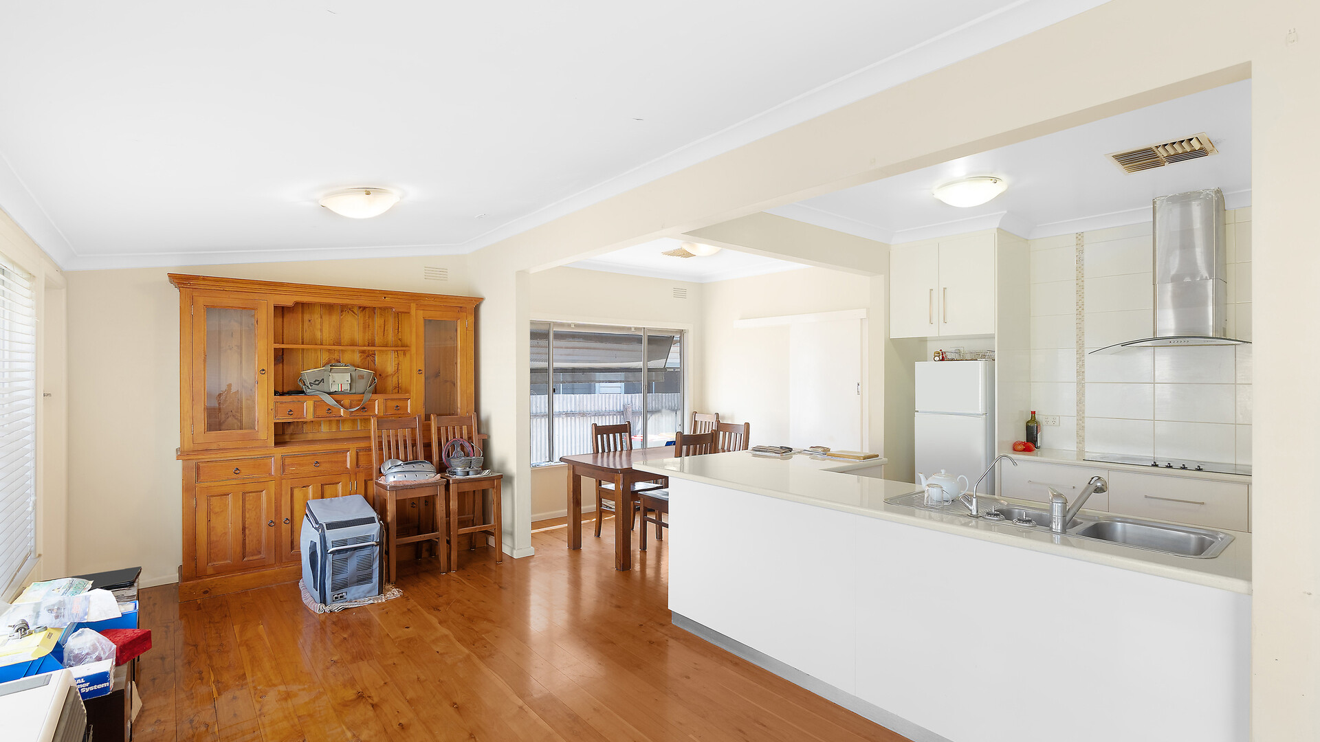48 Arthur Street, Narrandera NSW 2700 - photo 8