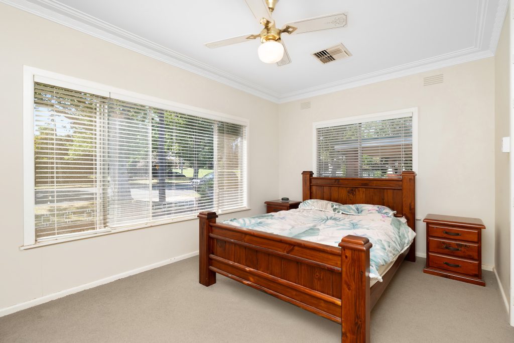 48 Arthur Street, Narrandera NSW 2700 - photo 10