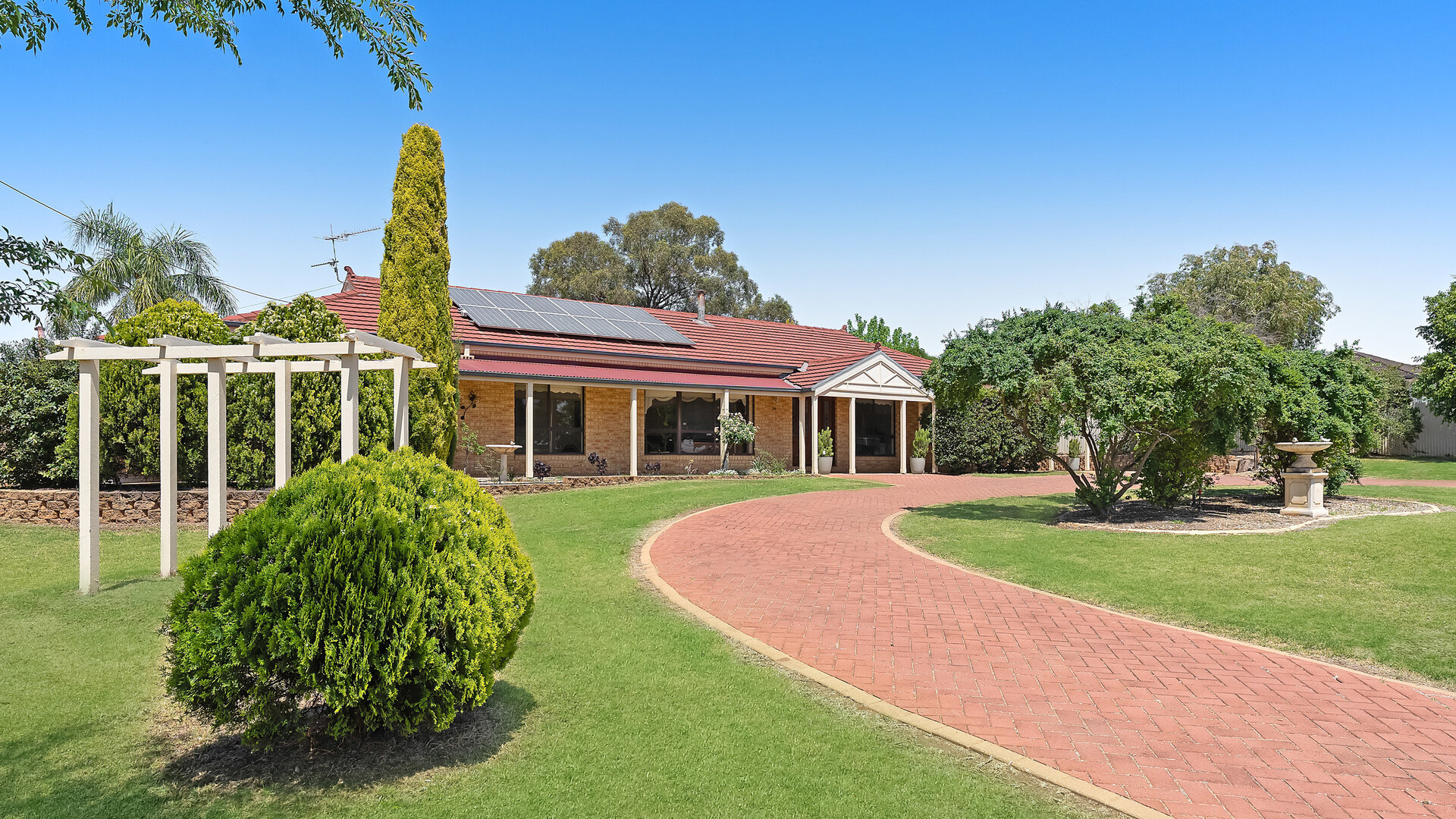 66-68 Boundary Road, Narrandera NSW 2700 - McGrath Riverina