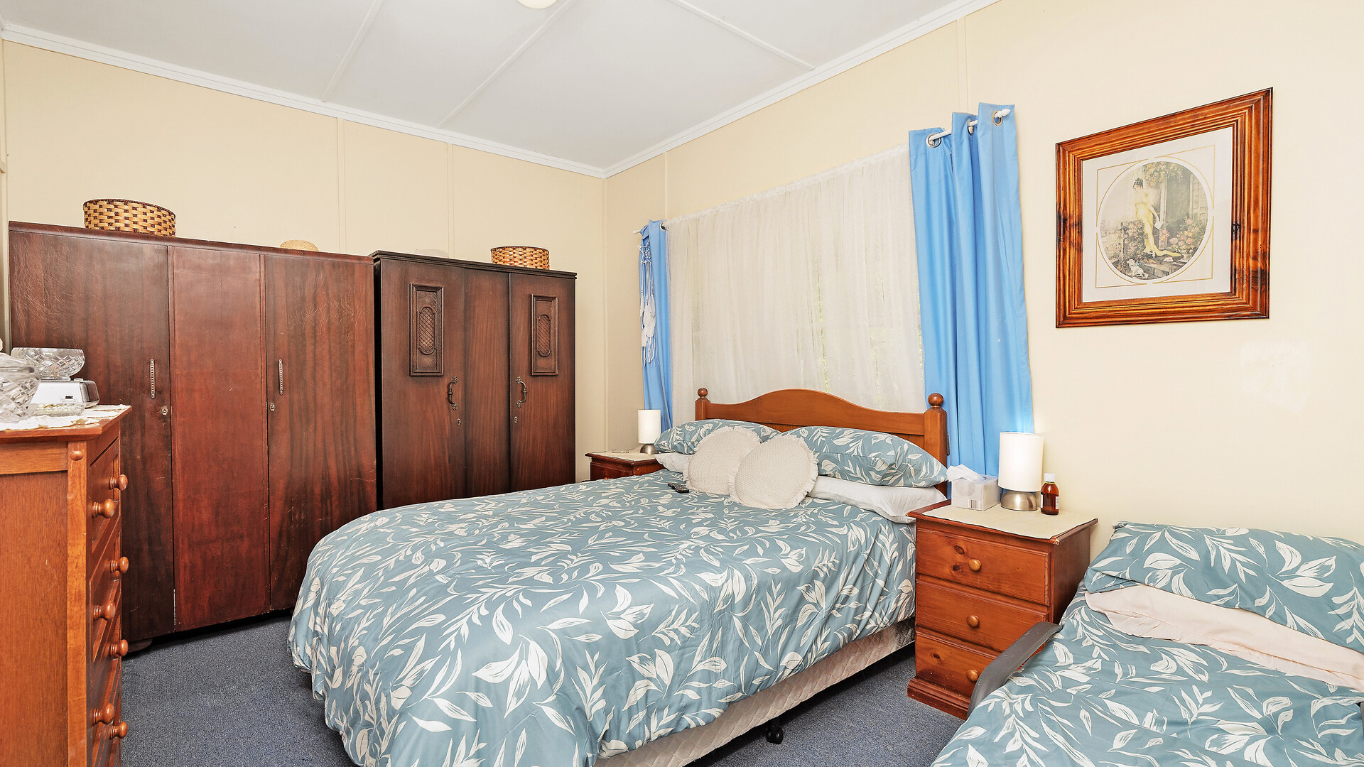 6 Crescent Street, Narrandera NSW 2700 - photo 11