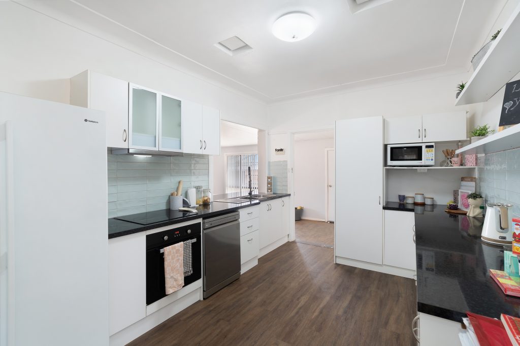 14 Rourke Road, Leeton NSW 2705 - photo 16