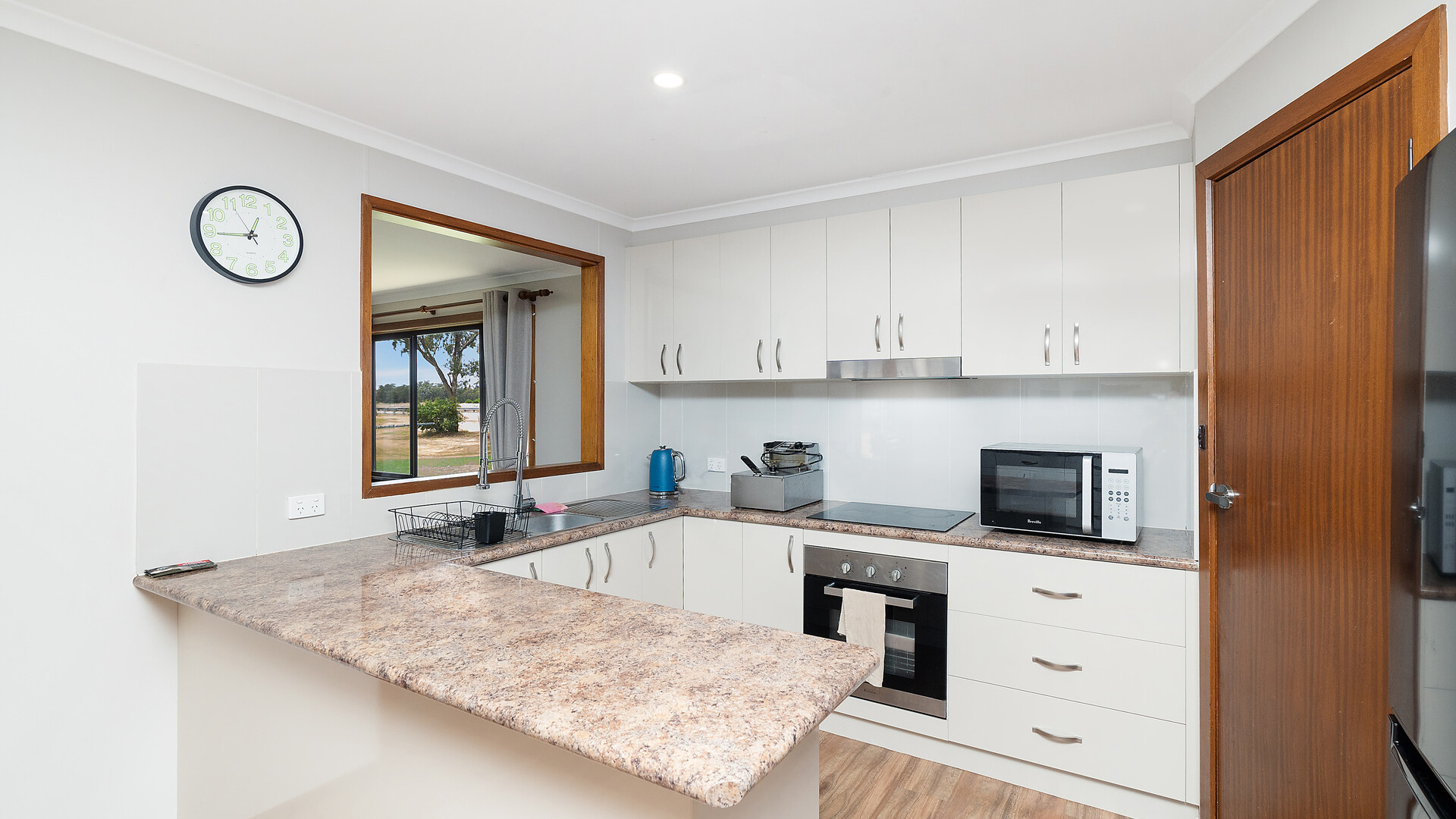 14 Rourke Road, Leeton NSW 2705 - photo 5