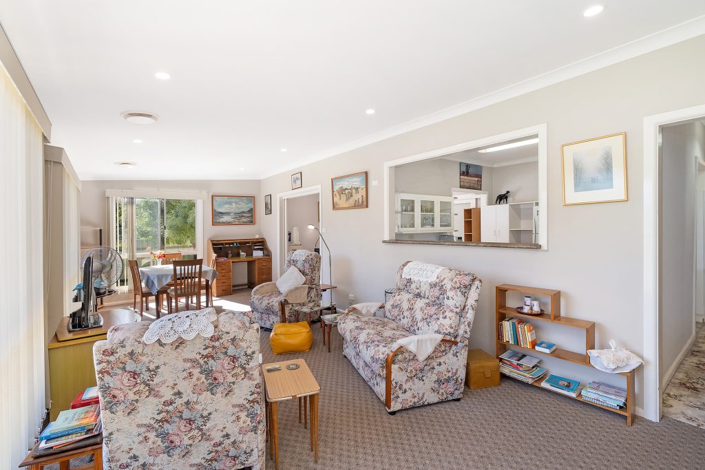 24 Warri Street, Ardlethan NSW 2665 - photo 8