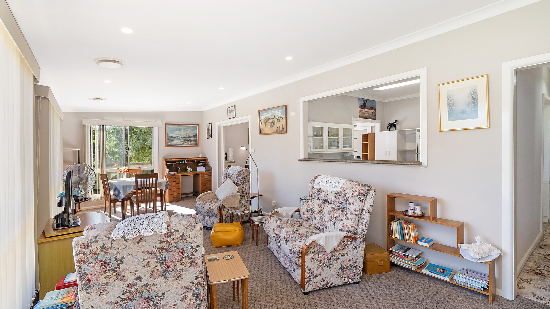 24 Warri Street, Ardlethan NSW 2665 - photo 8