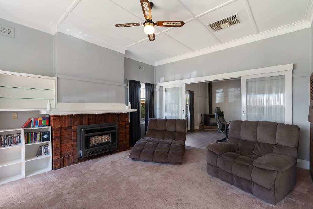 28 Arthur Street, Narrandera NSW 2700 - photo 4