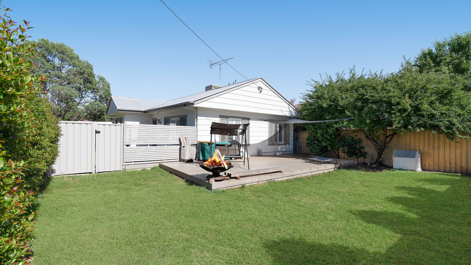 14 Roberts Street, Narrandera NSW 2700 - photo 15