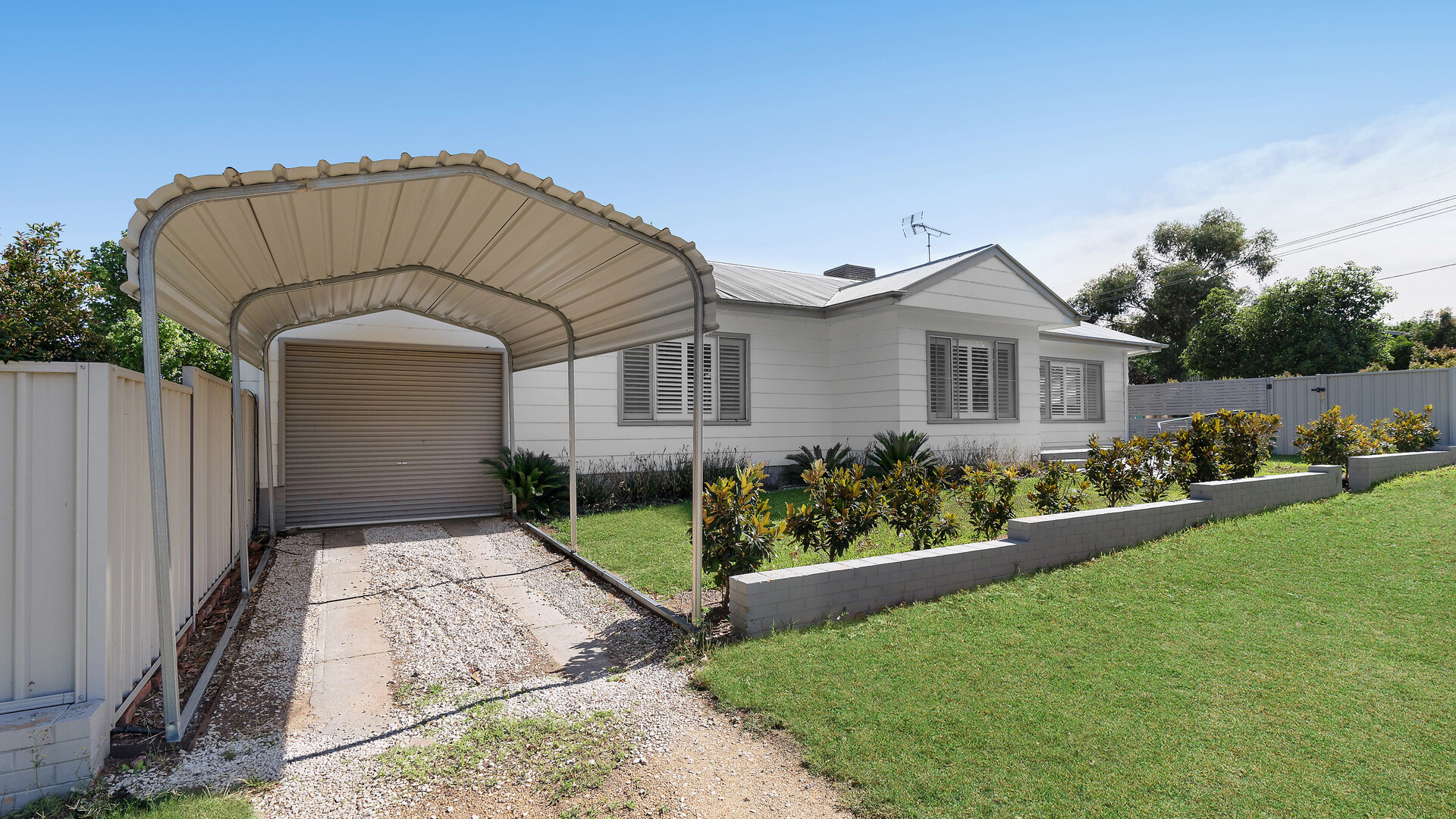 14 Roberts Street, Narrandera NSW 2700 - photo 17