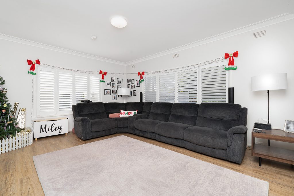 14 Roberts Street, Narrandera NSW 2700 - photo 3