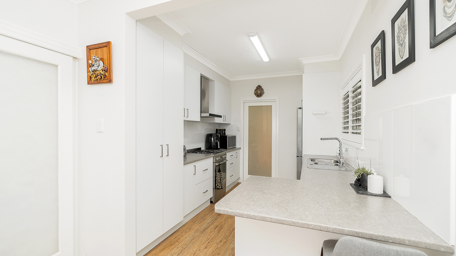 14 Roberts Street, Narrandera NSW 2700 - photo 7