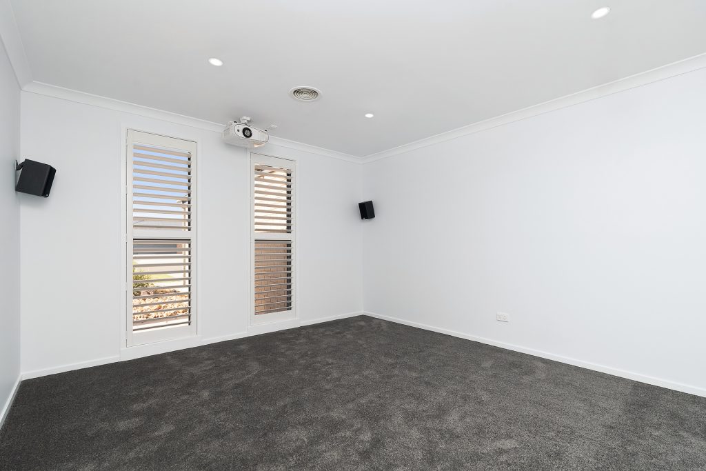 30 Carrington Drive, Leeton NSW 2705 - photo 11
