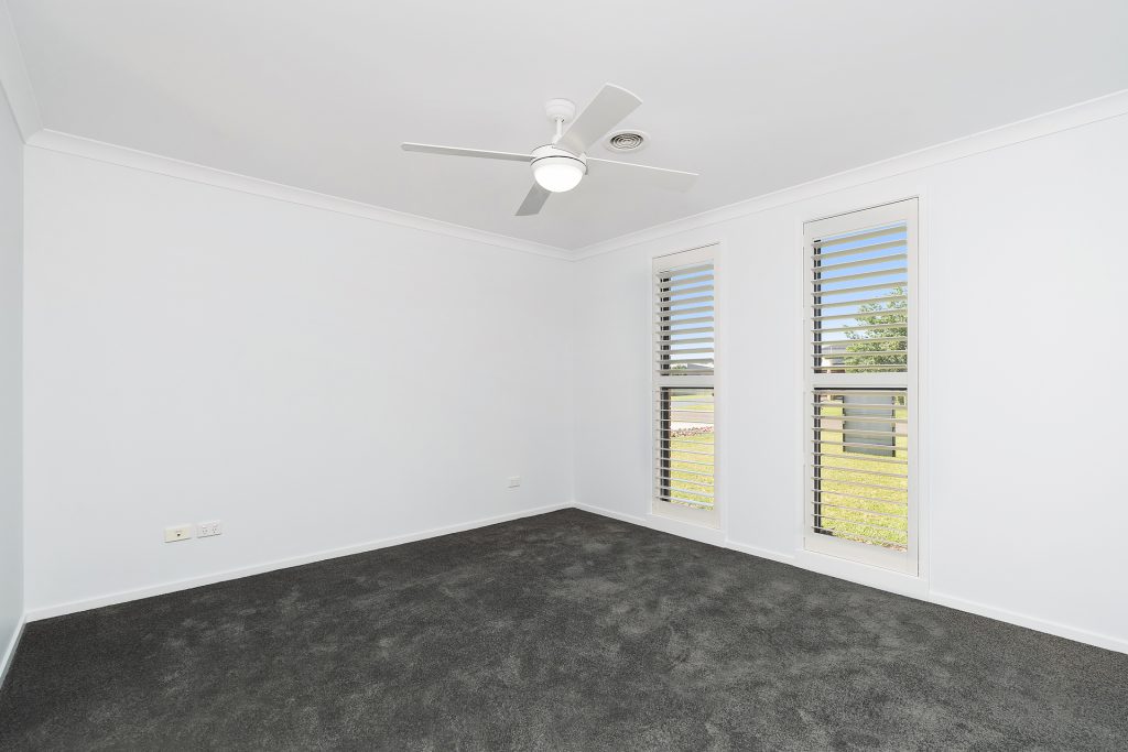 30 Carrington Drive, Leeton NSW 2705 - photo 13