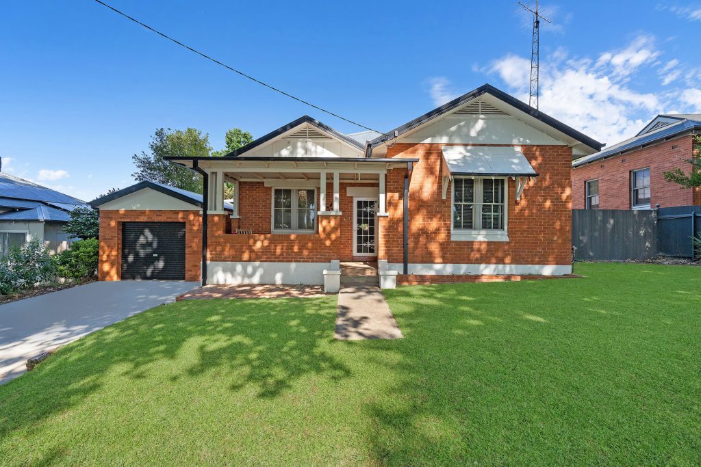 28 William Street, Narrandera NSW 2700 - McGrath Riverina