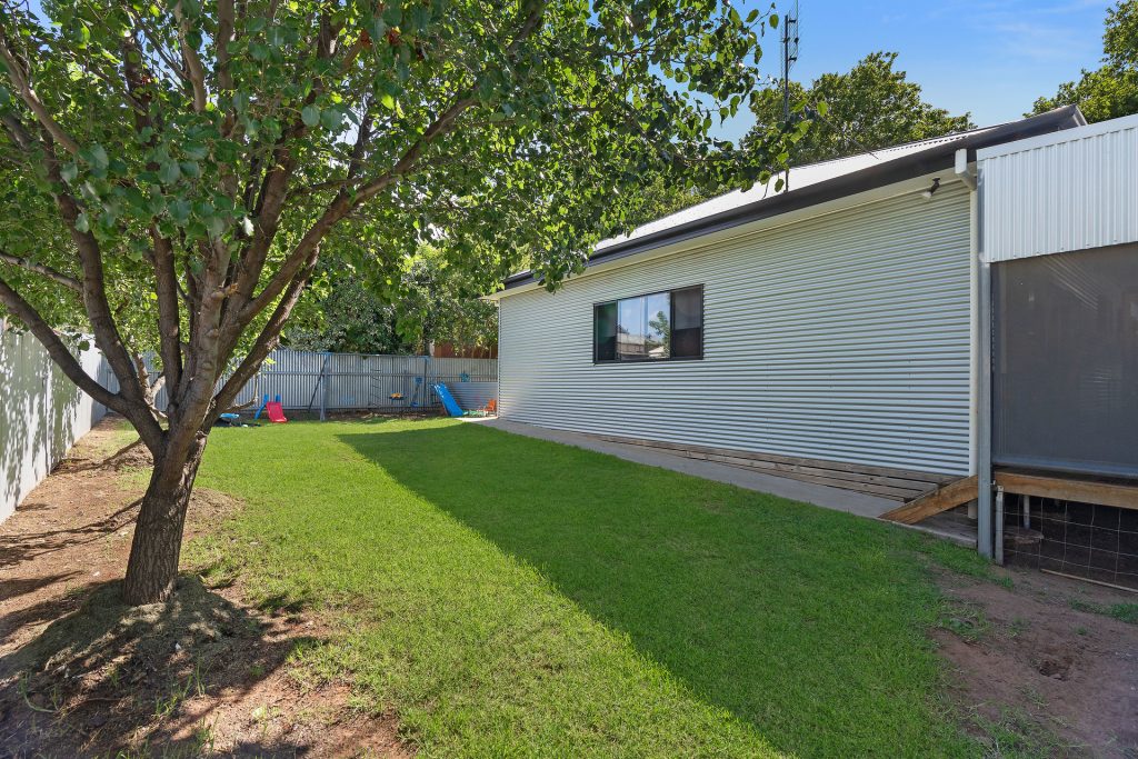 28 William Street, Narrandera NSW 2700 - photo 15