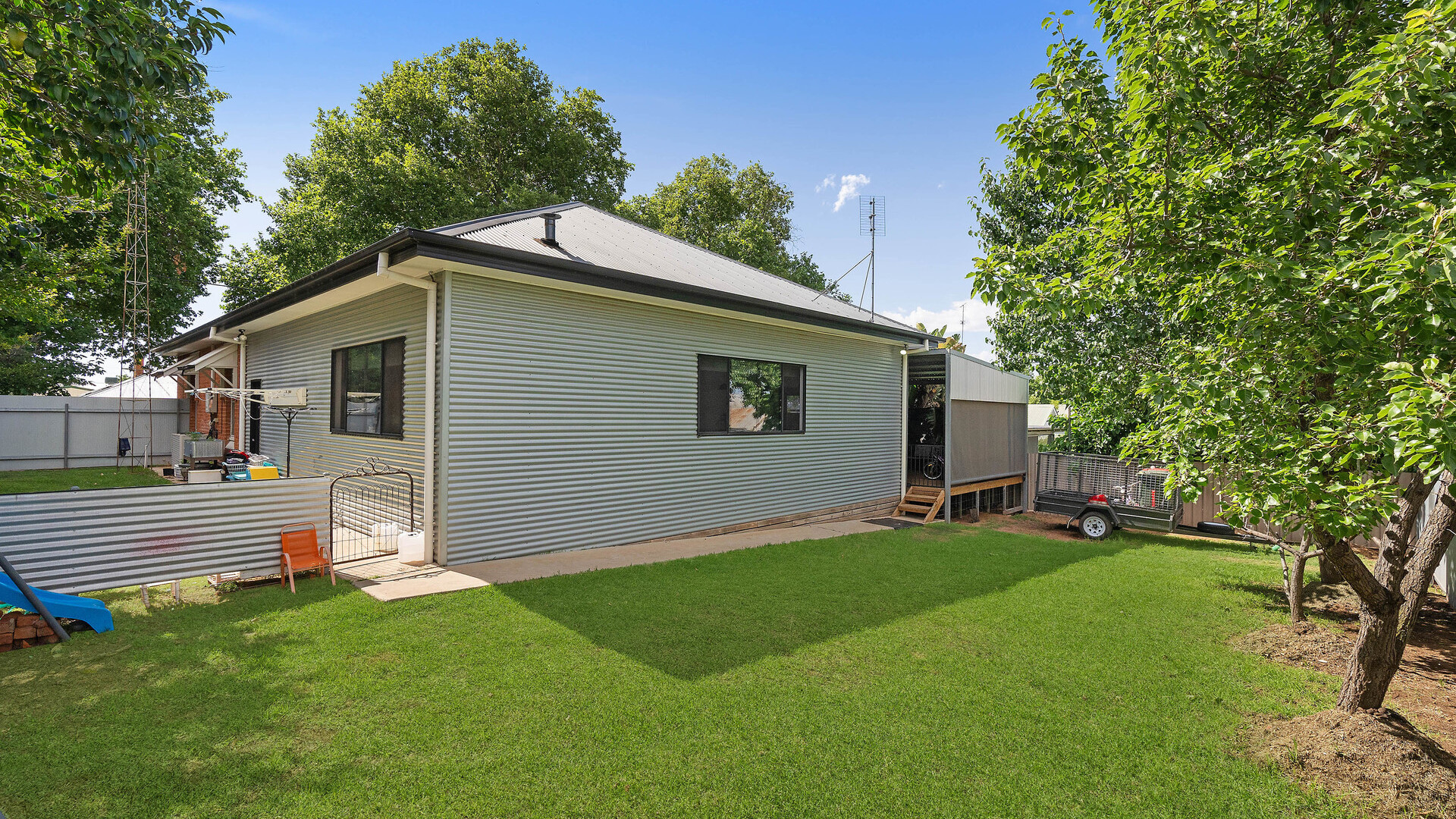 28 William Street, Narrandera NSW 2700 - photo 17
