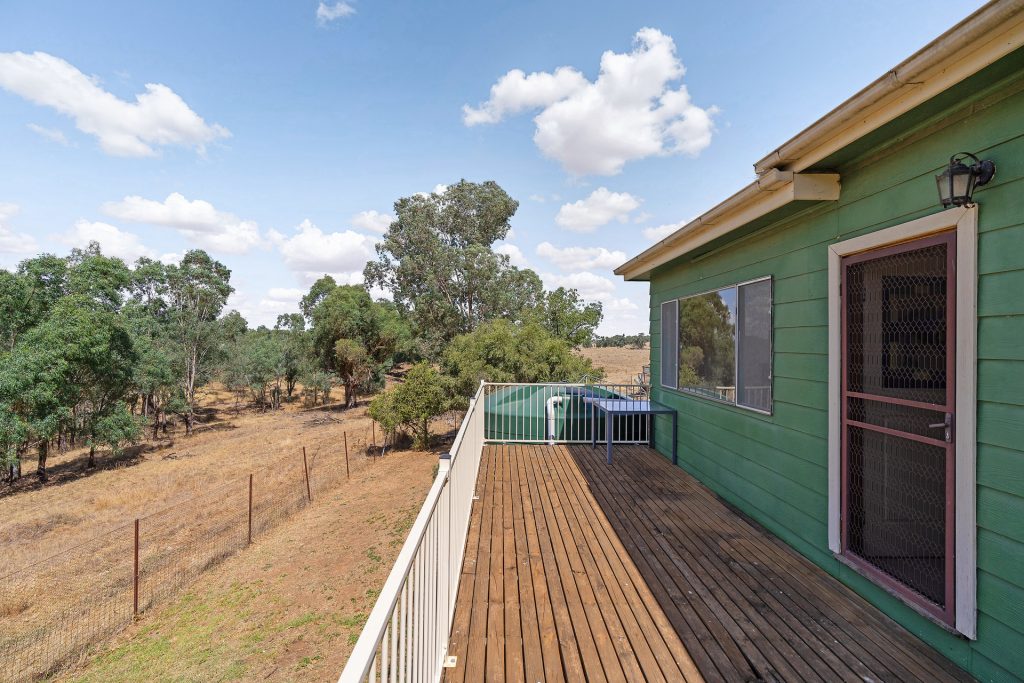 1440 The Rock-Mangoplah Road, Mangoplah NSW 2652 - photo 4