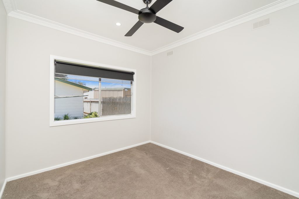 17 Elberta Street, Leeton NSW 2705 - photo 9