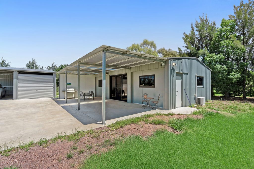 17 Lansdowne Road, Leeton NSW 2705 - photo 19