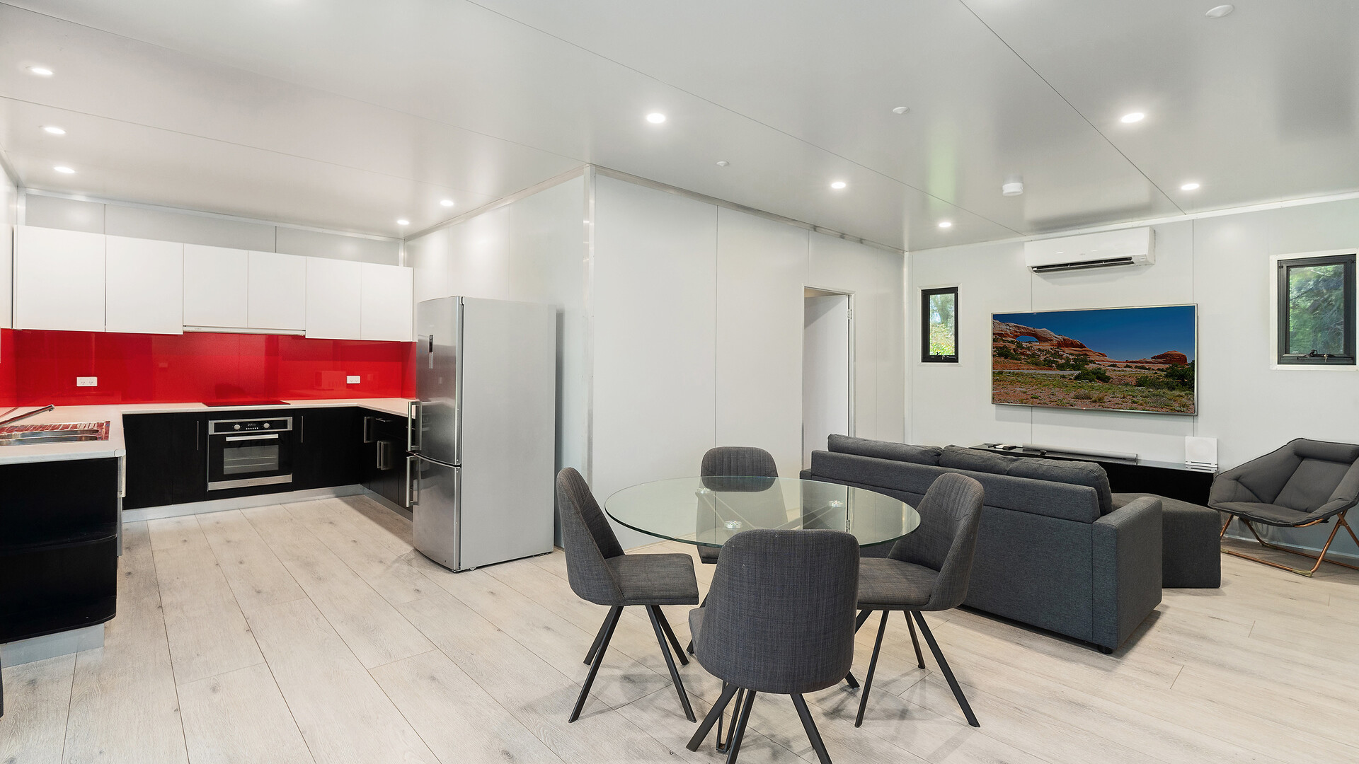 17 Lansdowne Road, Leeton NSW 2705 - photo 5