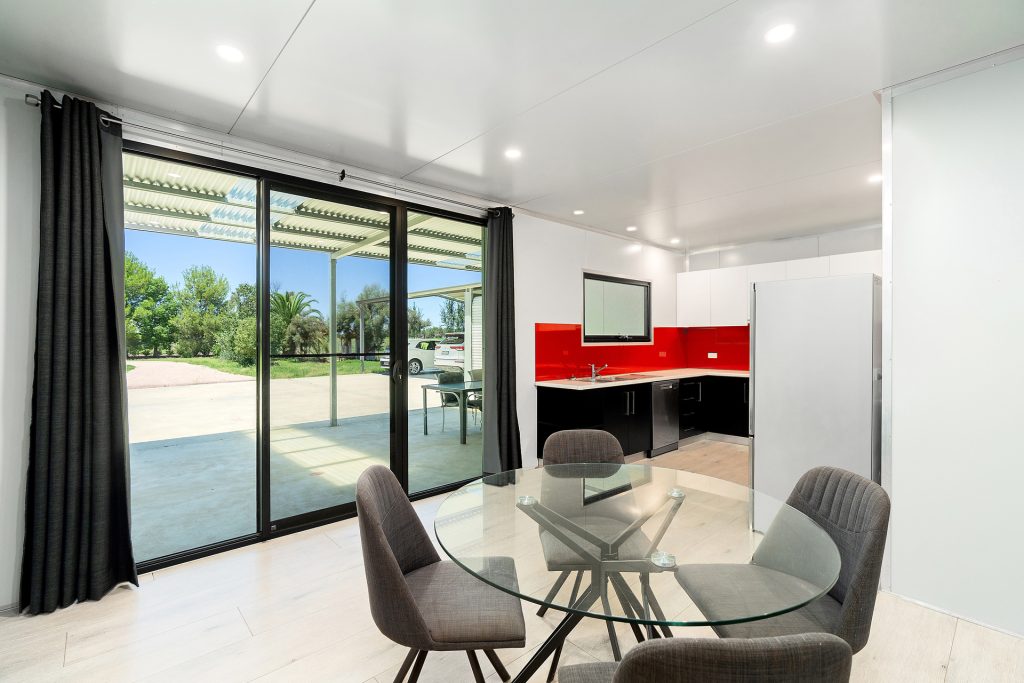 17 Lansdowne Road, Leeton NSW 2705 - photo 8